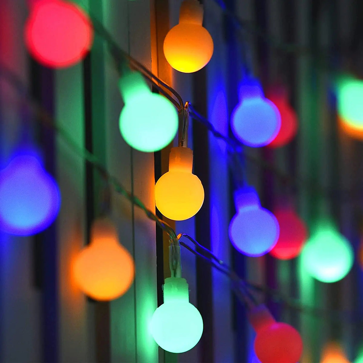 StrixLomi USB & Battery Powered Ball String Lights