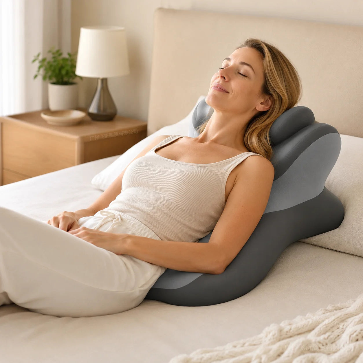 VaelisFen Memory Foam Reading & Lumbar Support Pillow